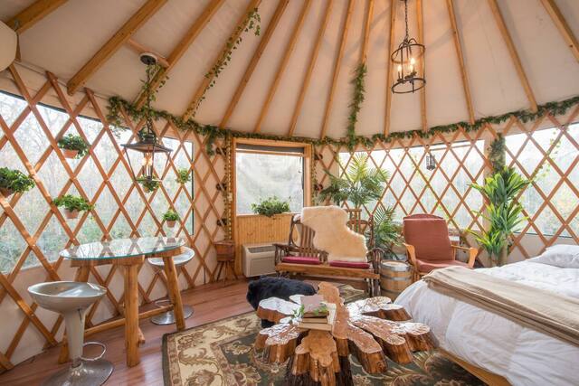 Florida glamping Yurt interior