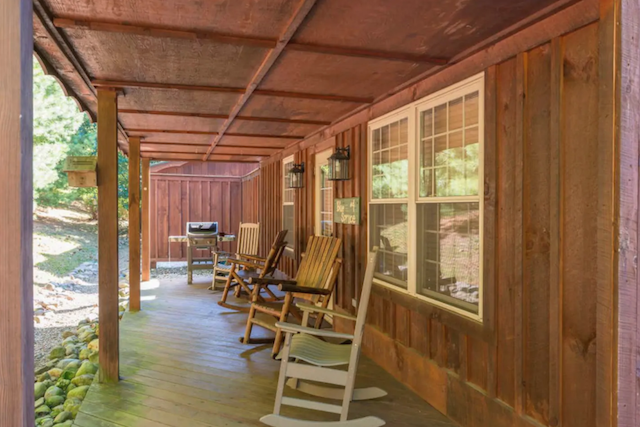 Blue Spruce Cabin front porch 