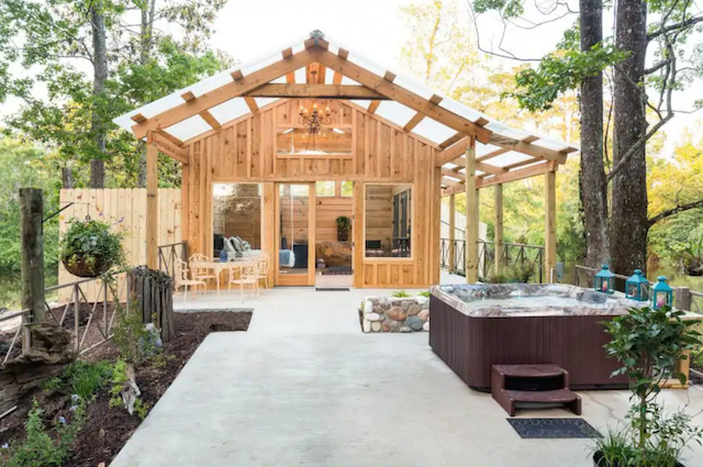 secluded Airbnb cabin