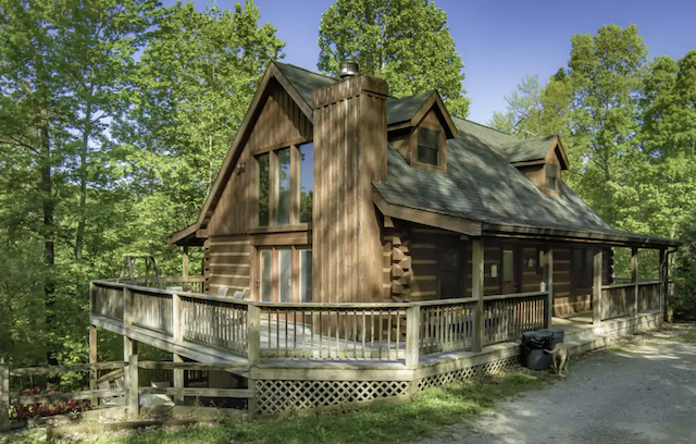 Back to Nature log cabin exterior 