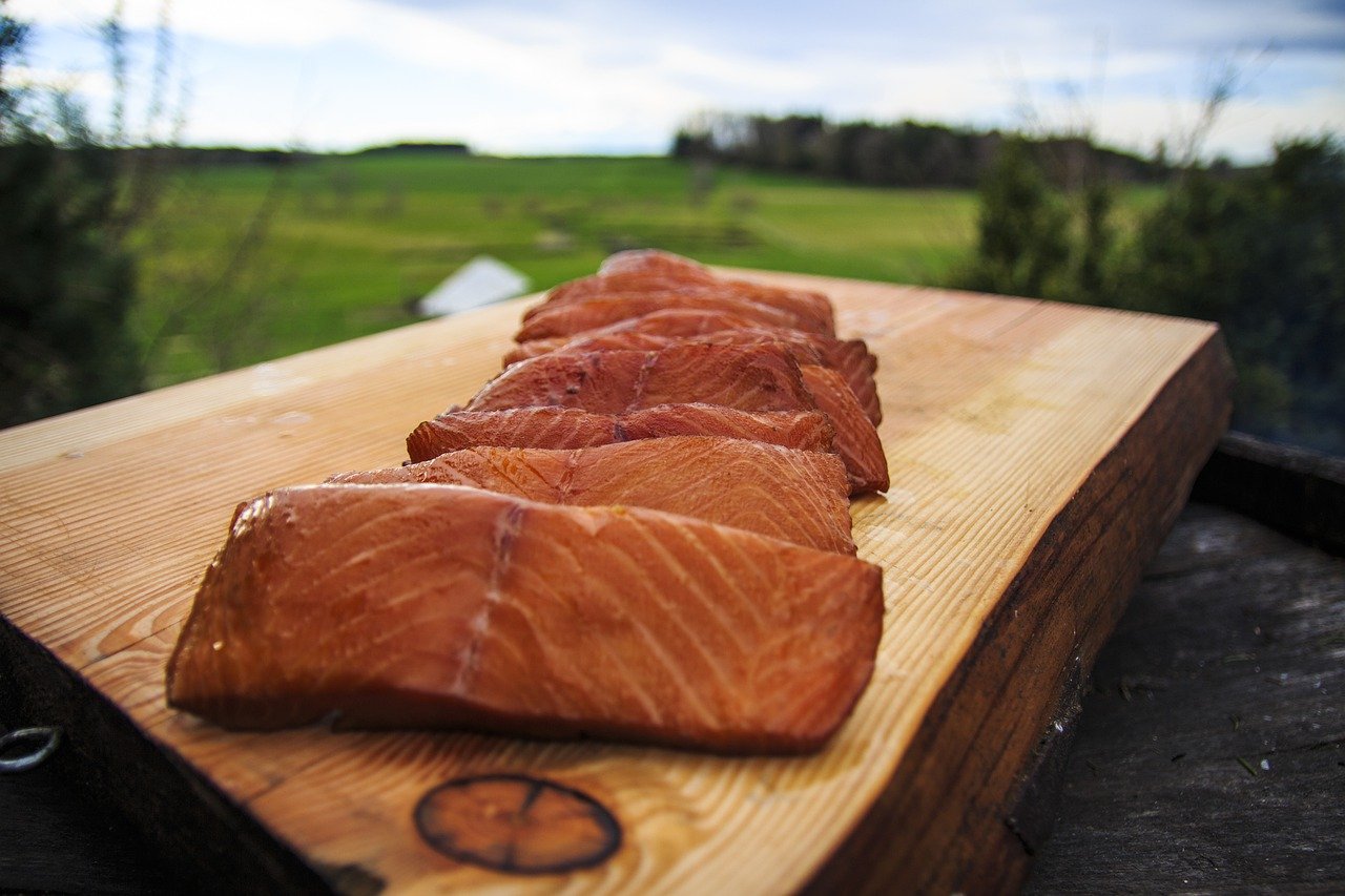 How To Make Smoked Salmon On The Grill - Cabin Critic