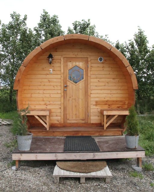 Glamping cottage on small farm